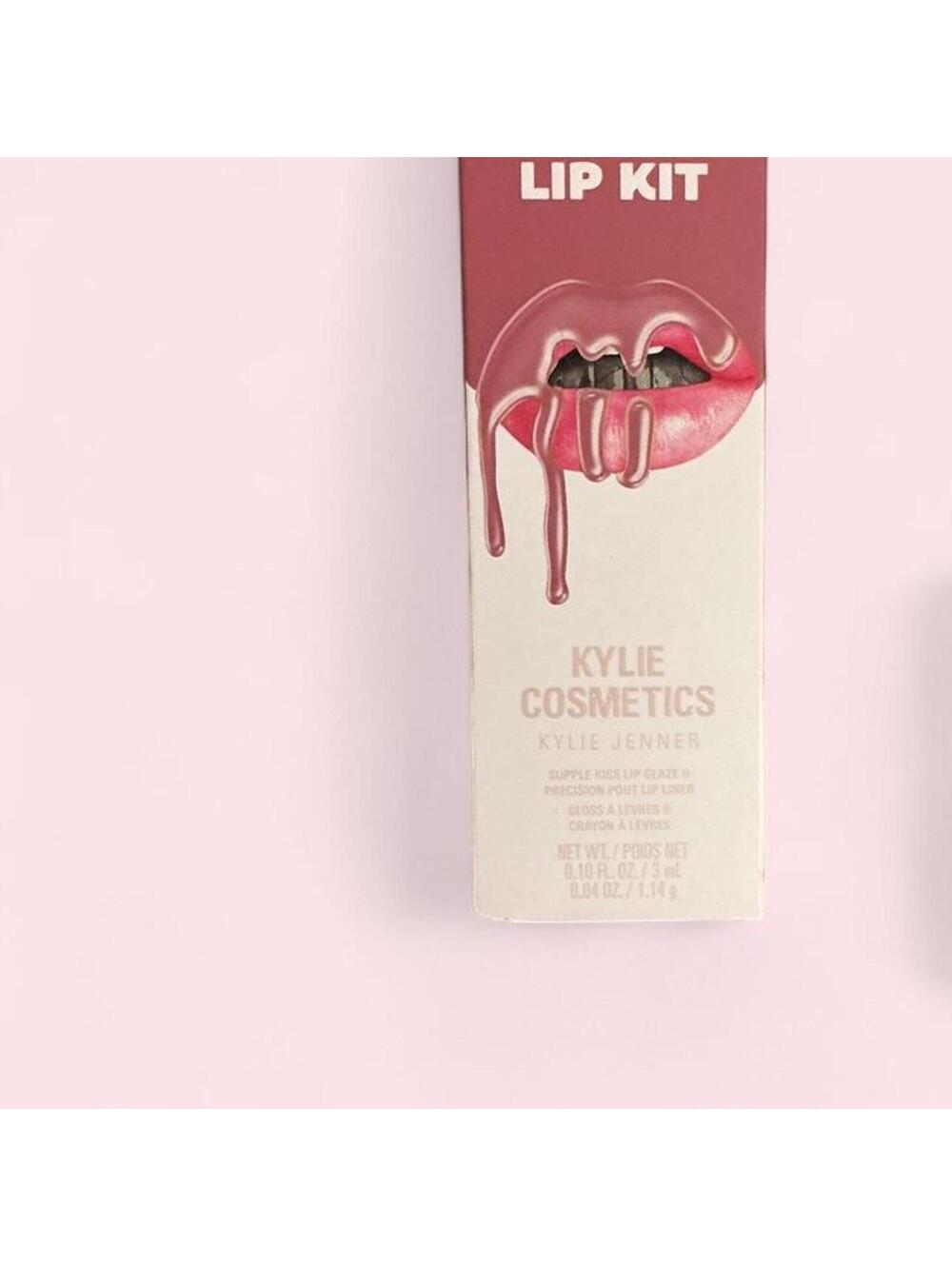 Kylie Cosmetics  Pink and White Makeup